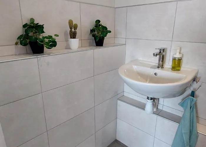 Ferienhaus Pour 6 Personnes A 15 Min Daurillac Cantal *