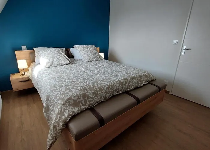 Pour 6 Personnes A 15 Min Daurillac Cantal Ferienhaus *