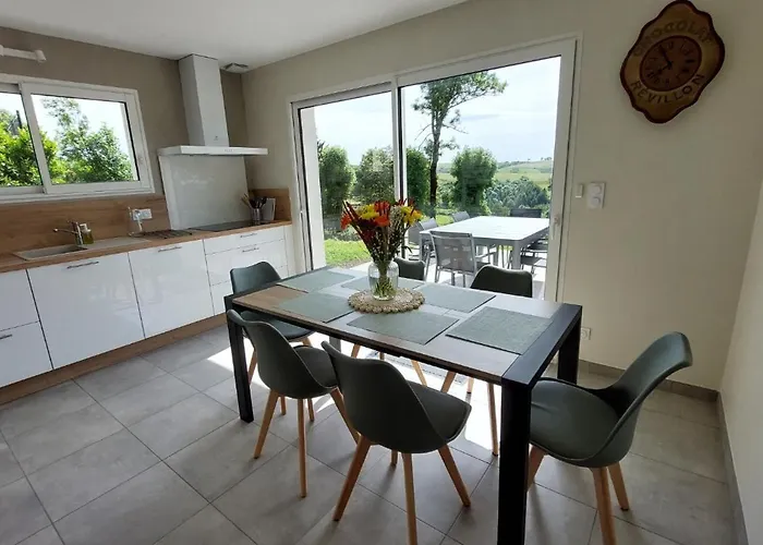 Ferienhaus Pour 6 Personnes A 15 Min Daurillac Cantal *